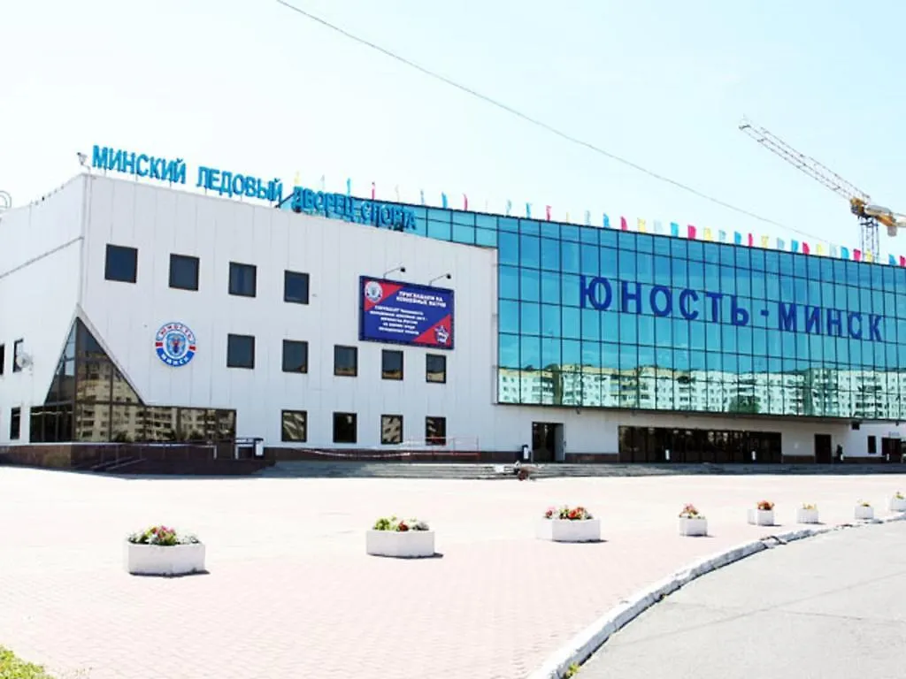 Идеальная Ванна Для Двоих ,Парковка, Metro Apartment Minsk 0*,  Belarus